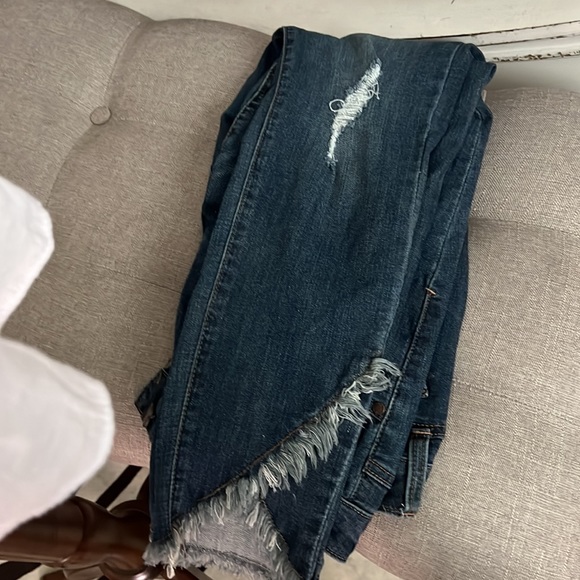 Jeans - Picture 3 of 3